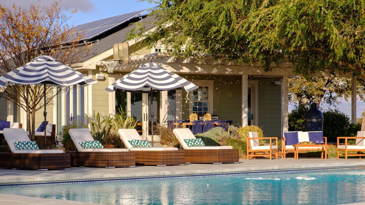 Paso Robles House | Granada by AvantStay | Secluded Estate w/ Vineyard Views & Pool