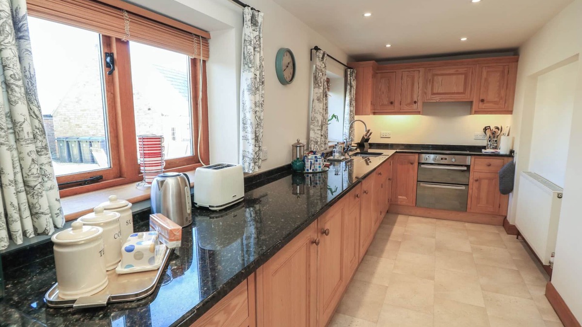 Shipston on Stour Cottage | Granary Cottage