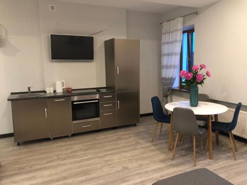 Degtyari Apartment | Grand Apartment and Funny Dog