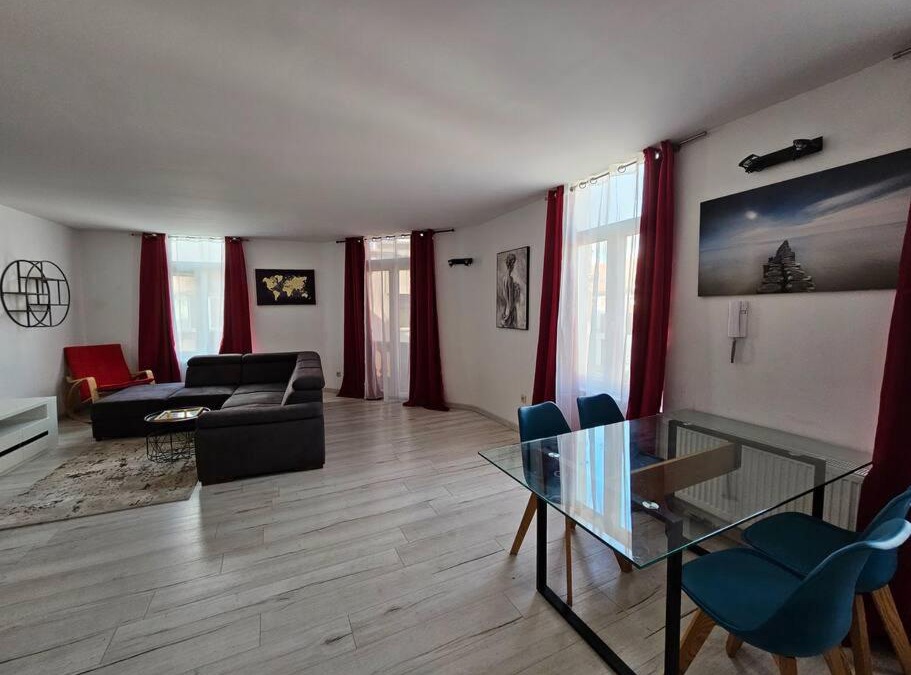 Ghlin Apartment | Grand Appartement cosy et lumineux