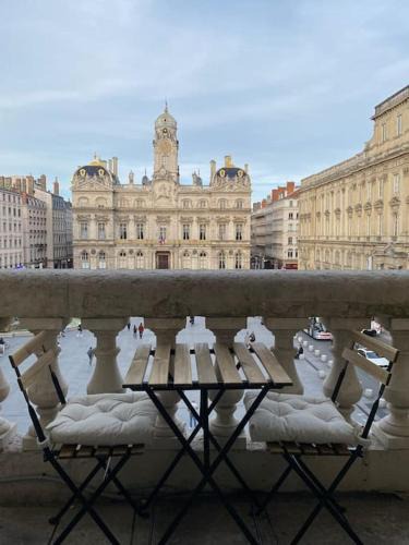 Terreaux - Bat d'argent Apartment | Grand Balcon Place des Terreaux