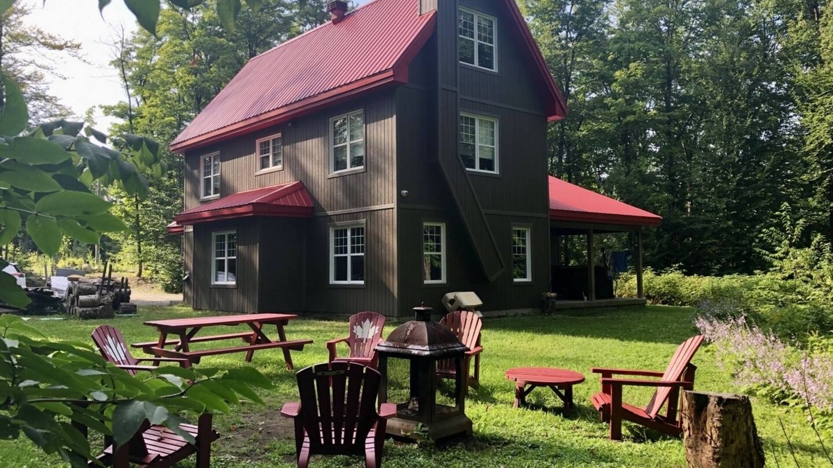 Mauricie Ski Chalet | Grand Chalet Confortable en Mauricie Dans un Décor Nature à Toutes les Saisons