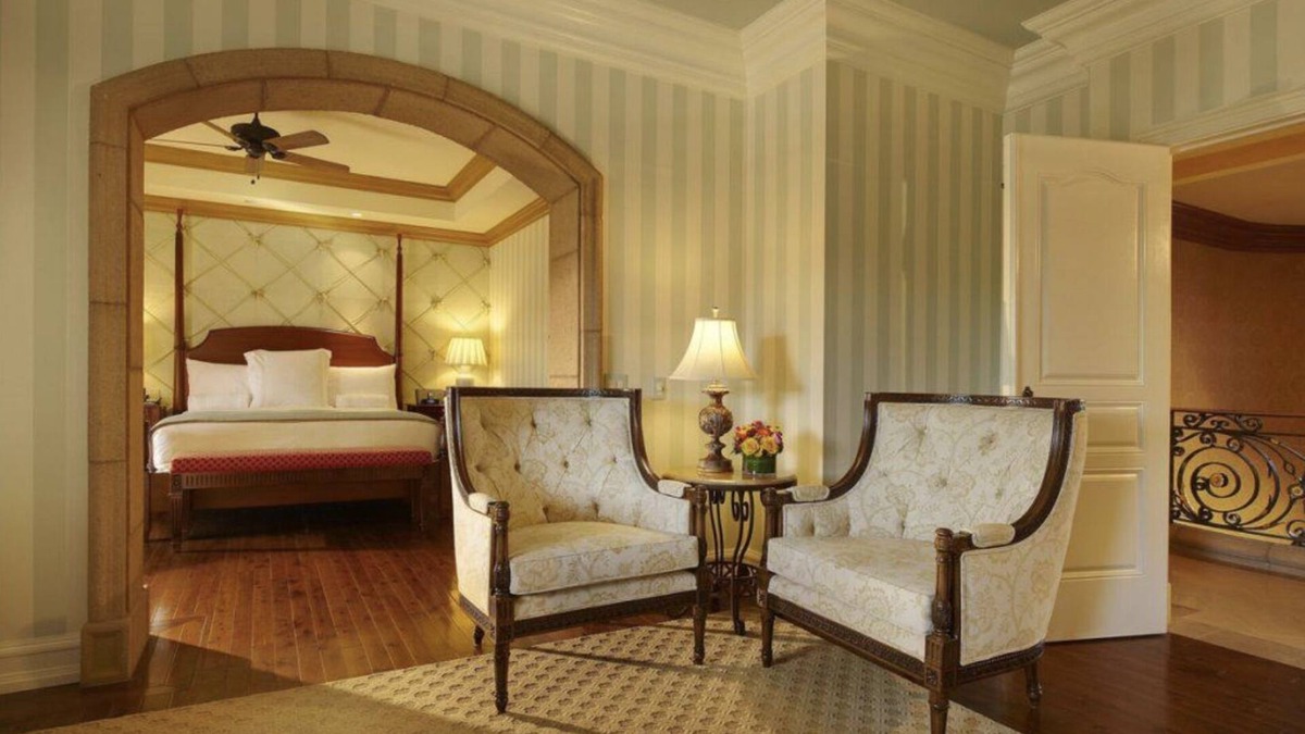 Carmel Valley Villa | Grand Del Mar Villa-The Loggia