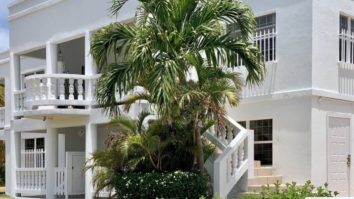 Frigate Bay Villa | Grand family 3 bedroom 3.5 bathroom villa in Frigate Bay with Ocean View