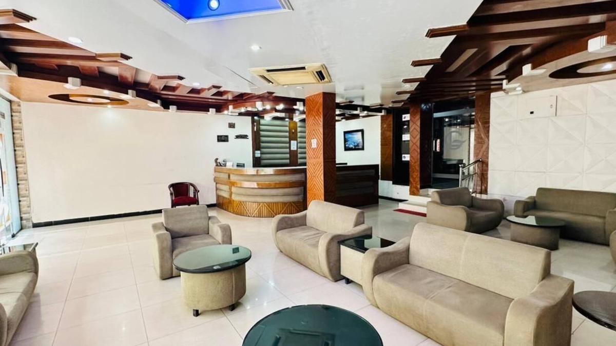 Uttara Hotel | Grand Lake View Hotel