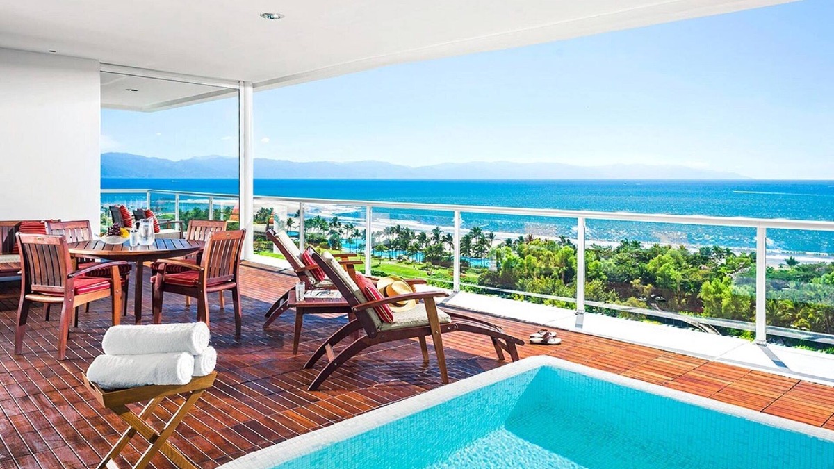 Las Jarretaderas Villa | Grand Luxxe Spa-2 or 3 Bedroom or 2 Bedroom Loft