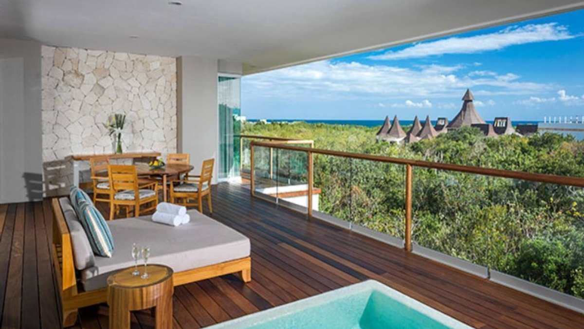 Villa Juarez Resort | GRAND LUXXE THREE BEDROOM SPA SUITE