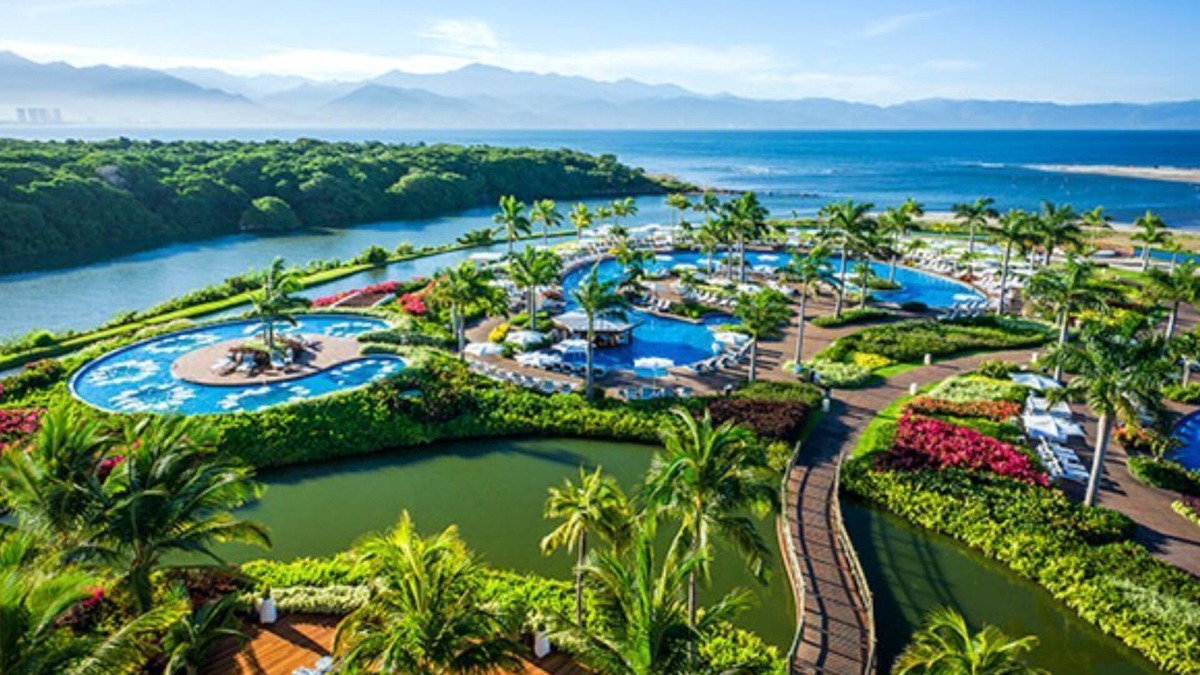 Bajio Resort | Grand Luxxe Two Bedroom Suite -2 for 1 Golf & Spa - Nuevo Vallarta