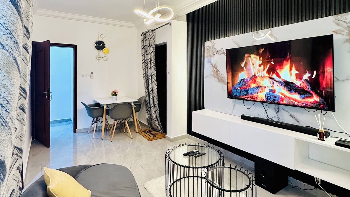 Douala Apartment | Grand Palazzo Apartment. nLuxury 1-bedroom apartment in Douala