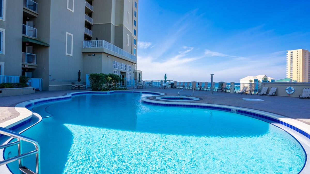 Panama City Beach Condo | Grand Panama Beach Resort End of Summer discount Rates 06/09-08/28/2024