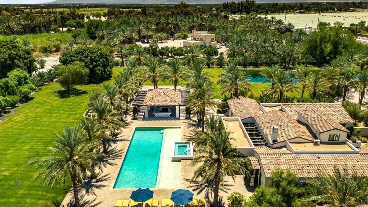 Coachella House | Grand Polo Estate-Golf-Beach Volleyball-PickleBall-Lake