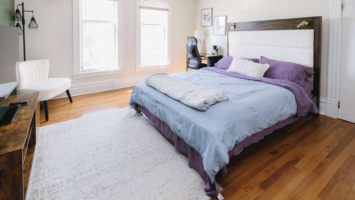 Midtown Apartment | Grand Rapids Urban Retreat