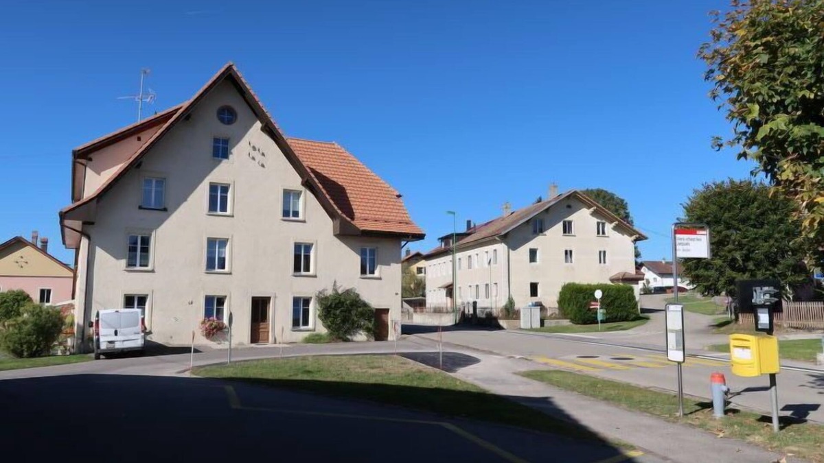 Auberson Apartment | Grand-Rue 143 by Interhome
