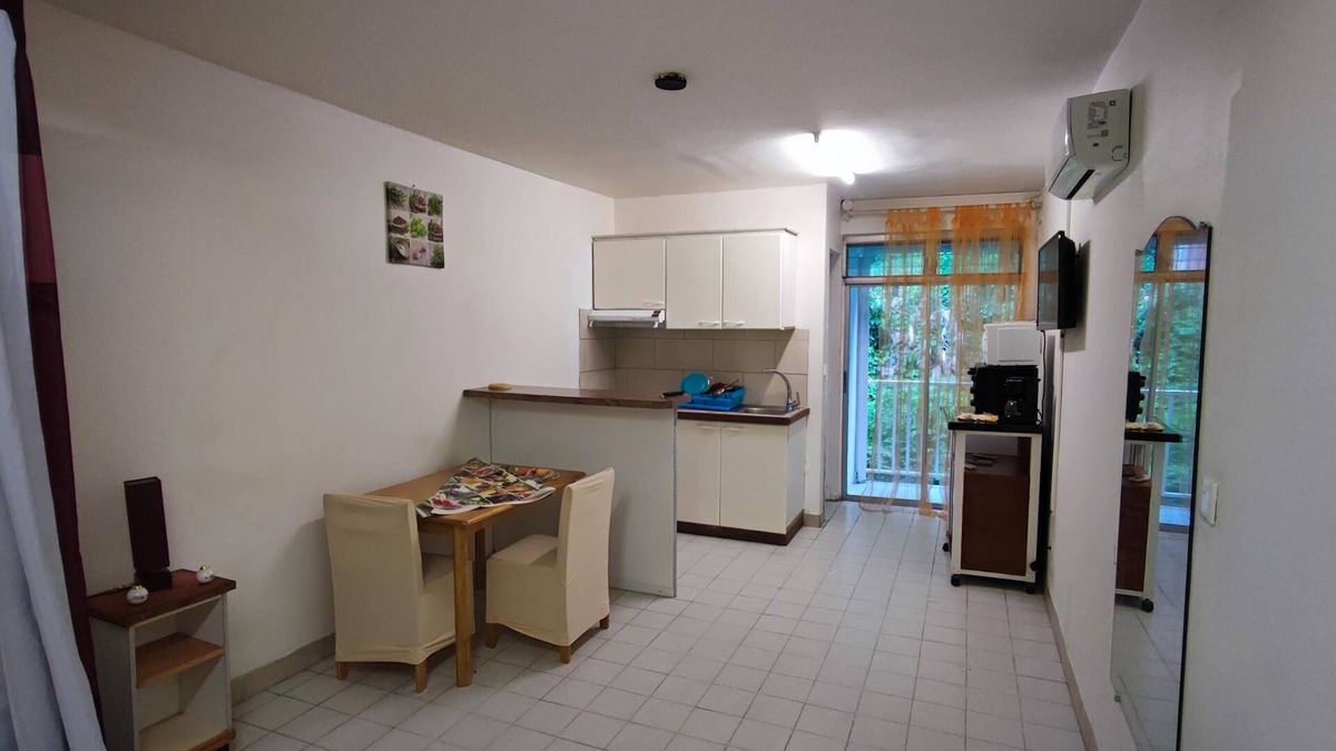 Tartane House | Grand Studio à 5 min à Pied des Plages, Commerces et Services