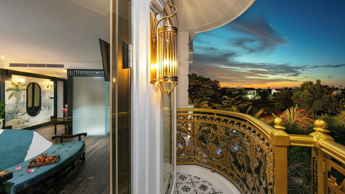 Cam Chau Hotel | Grand Sunrise Palace Hoi An