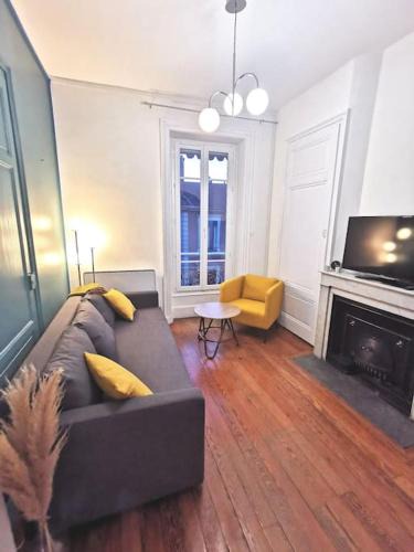 Charmettes - Bellecombe Apartment | Grand T1 Bis Charme de l'ancien ProxGare/Métro/Bus