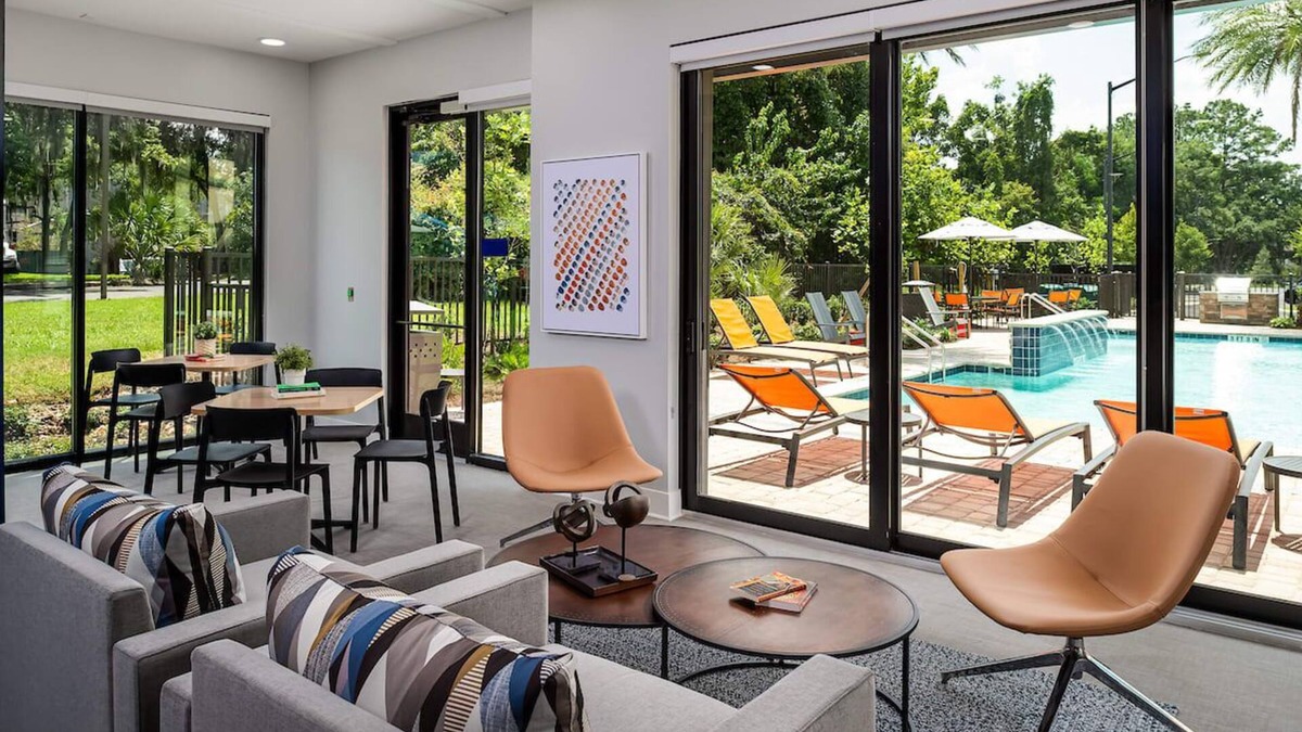 Gainesville Apartment | Grand Two Bedroom Two Bathroom Apartment with Balcony