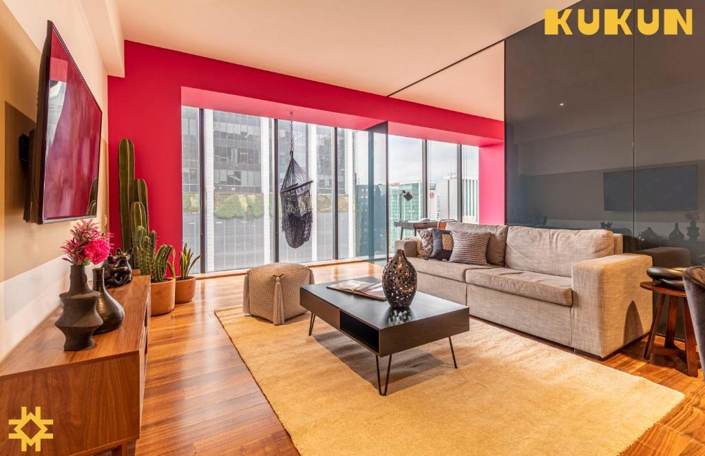 Reforma House | Grand Urban Getaway - 2BR - Kukun Juarez