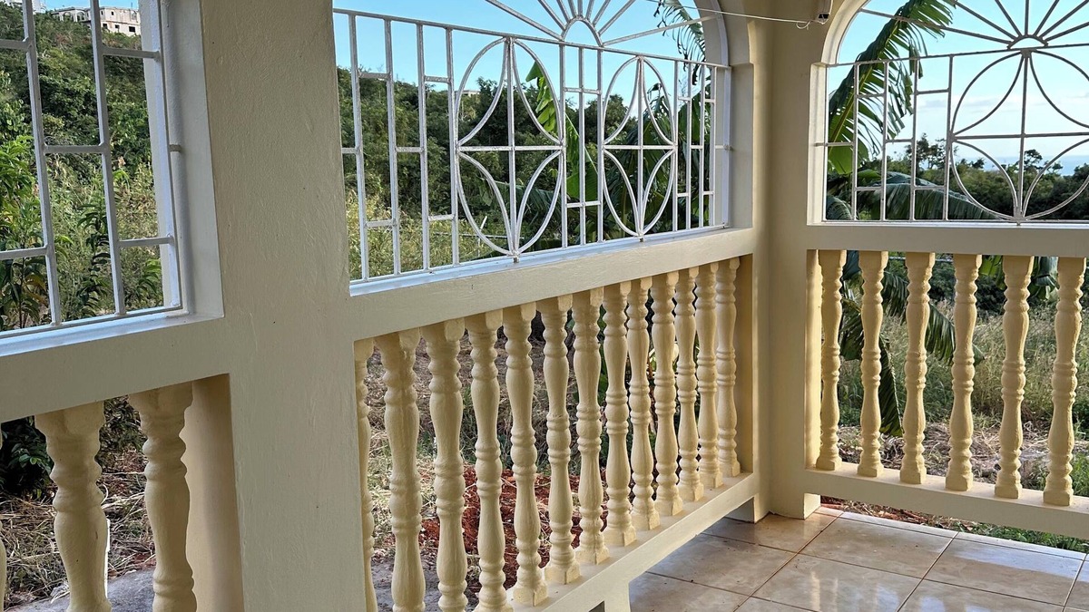 Southfield Condo | Grand View Near to Treasure Beach & Lovers Leap with Wifi in St. Eliz. Jamaica