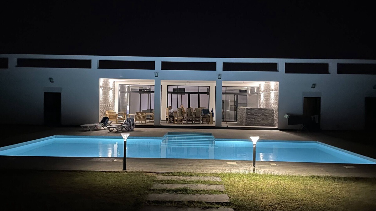 Ngaparou Villa | Grande Villa Moderne et Sécurisée Sans Vis-à-vis
