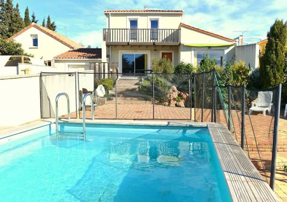 Balaruc-les-Bains Villa | Grande villa neuve avec piscine près mer et Sète