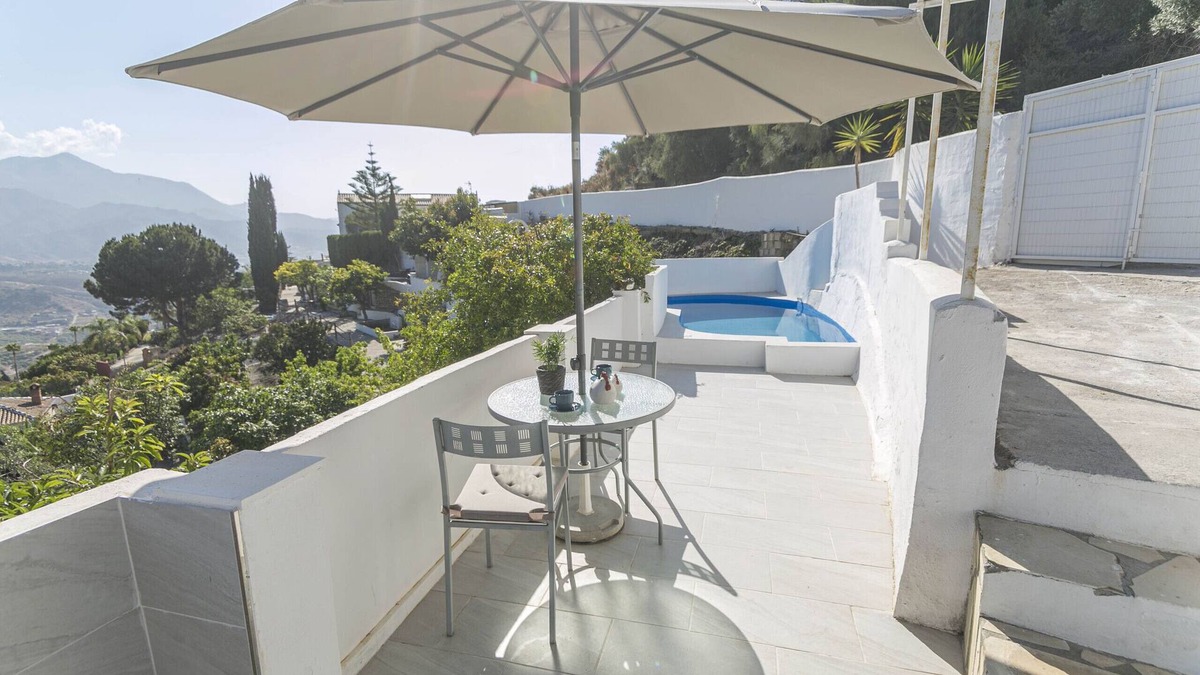 Torrox Cottage | .Granero Nerja