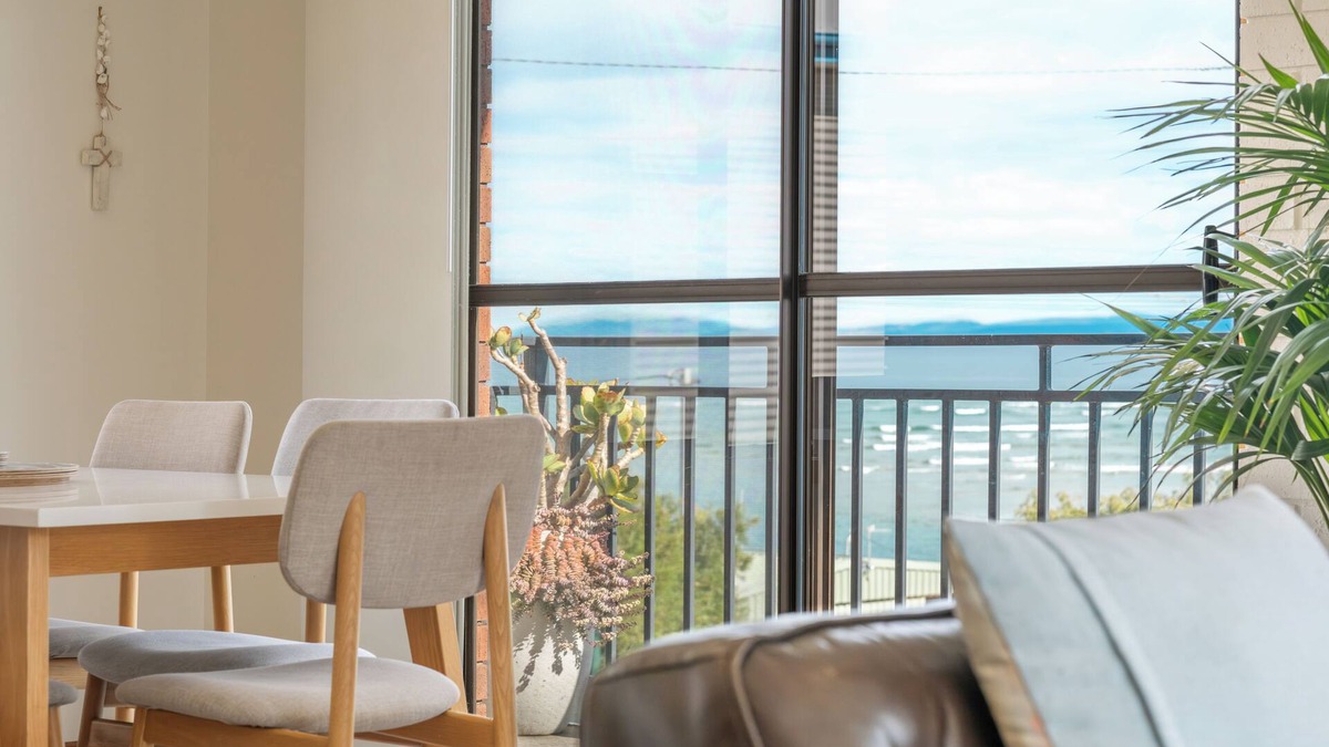 Coles Bay House | Granite Beach