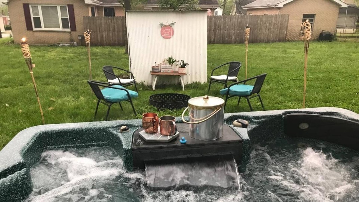 Pacific Cottage | Grant's Trail House: Pacific Rail Road Cottage and Spa! Coffee /dinning /6Flags!