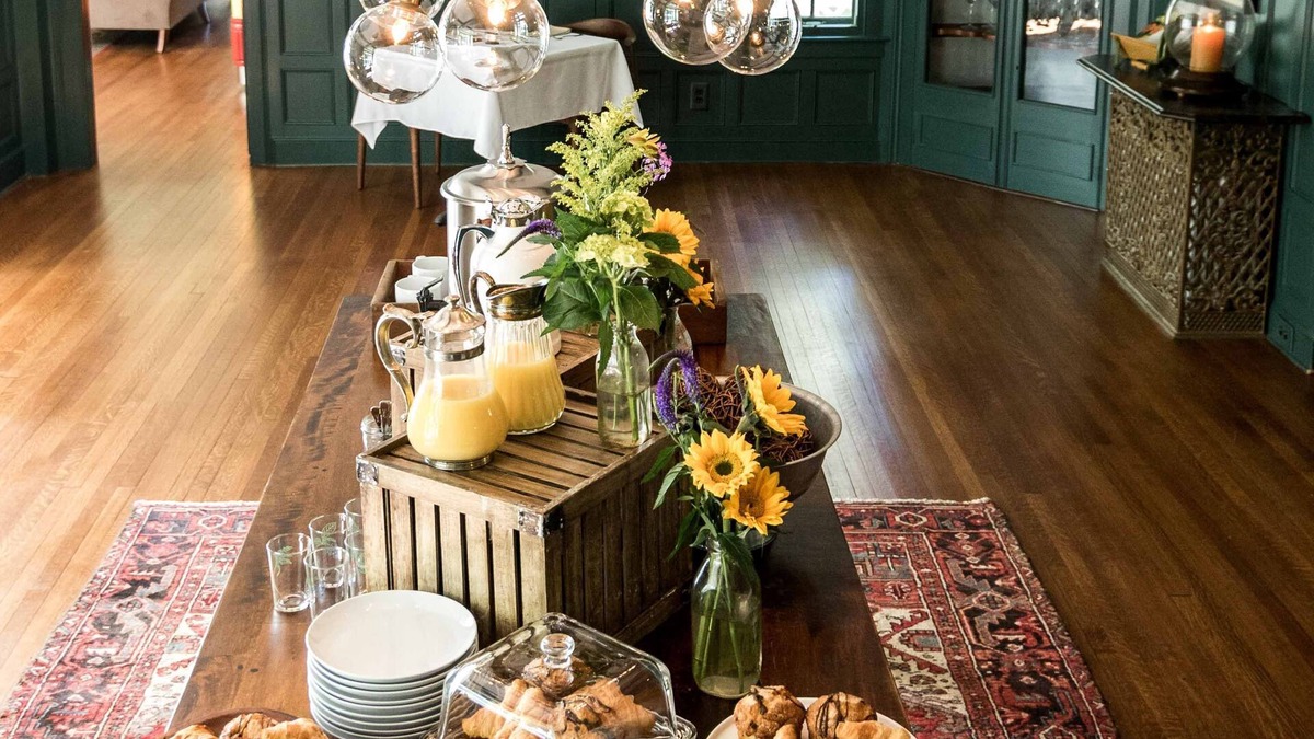 Housatonic Bed & Breakfast | Granville House