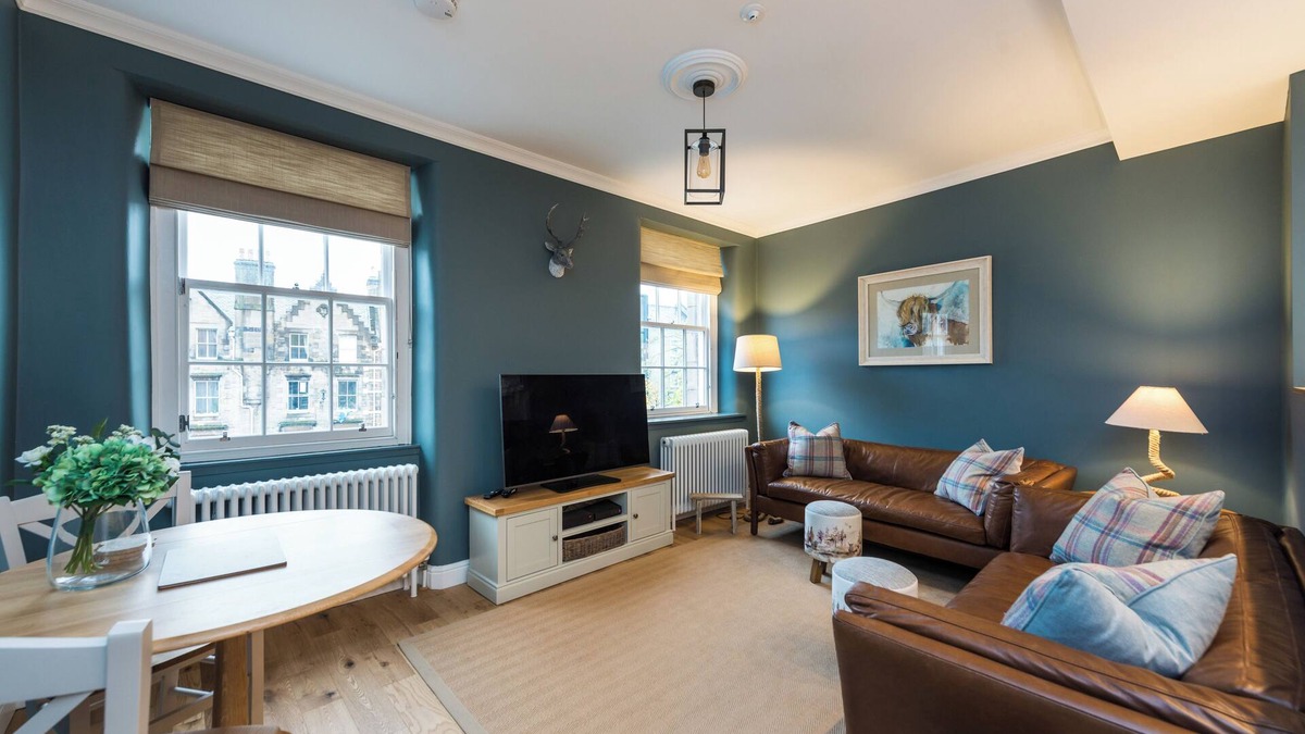 Old Town Apartment | Grassmarket Luxury Penthouse Apartment