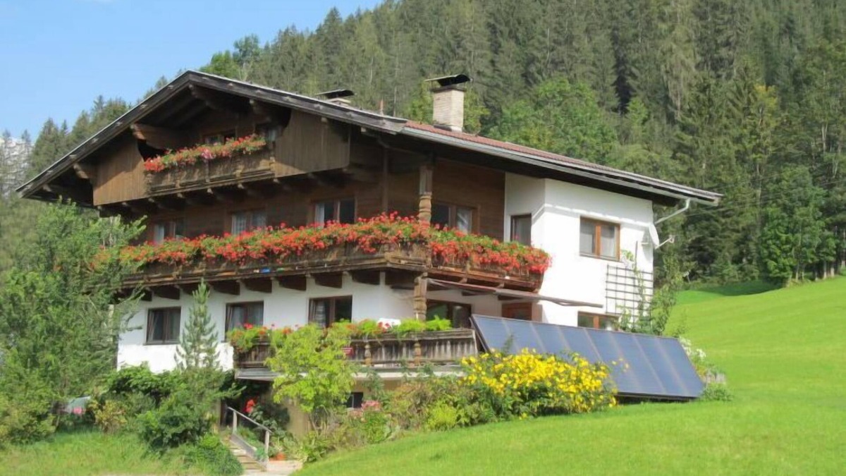 Wildschoenau Apartment | Gratlspitz by Interhome