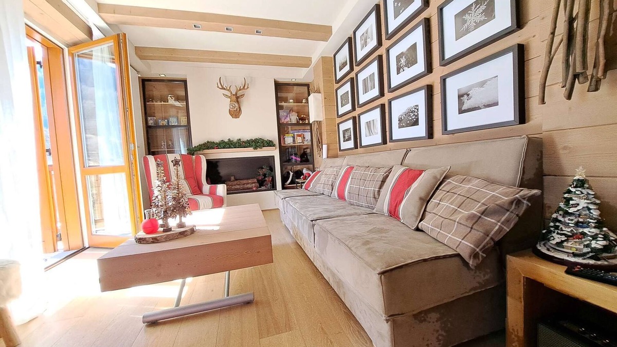 Villa Dalegno Apartment | GRAYNITE - ASCENT Apartment