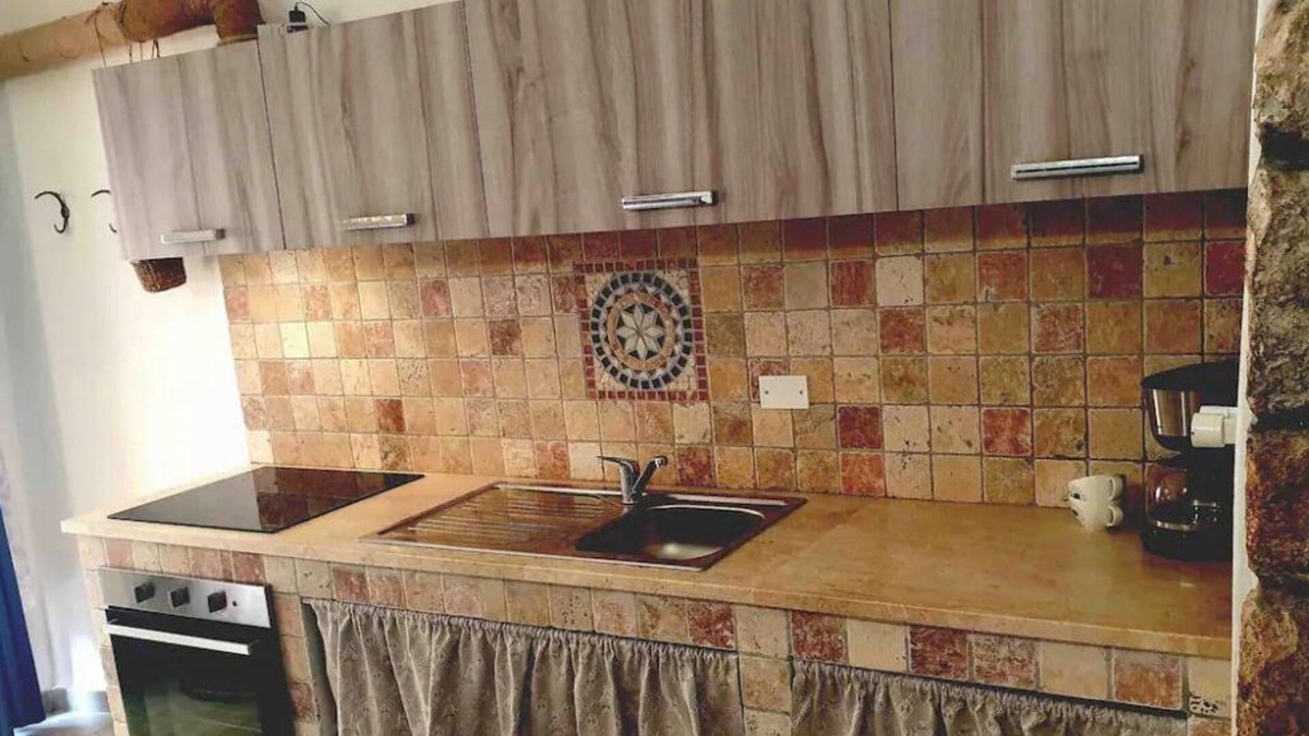 Bosa Historic Centre Apartment | Grazioso Appartamento nel Centro Storico di Bosa, Vicino al Castello Malaspina