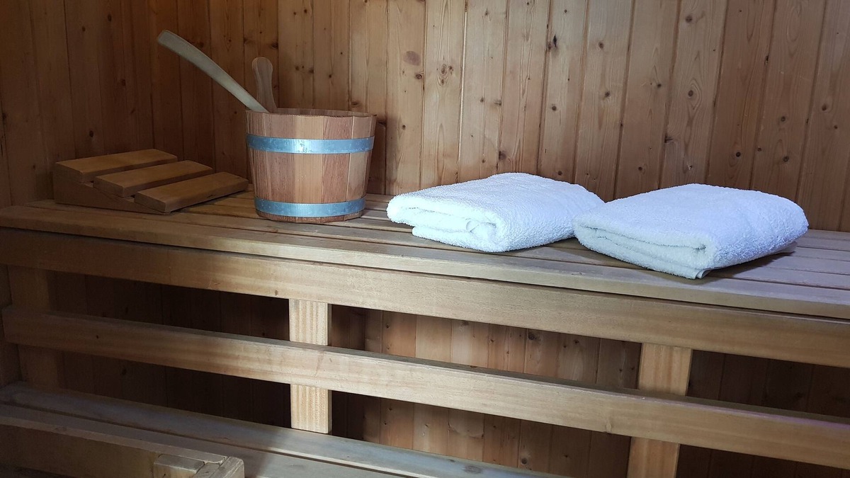 Lichtenrade Apartment | Green urban idyll - 22 min to Potsdamer Platz