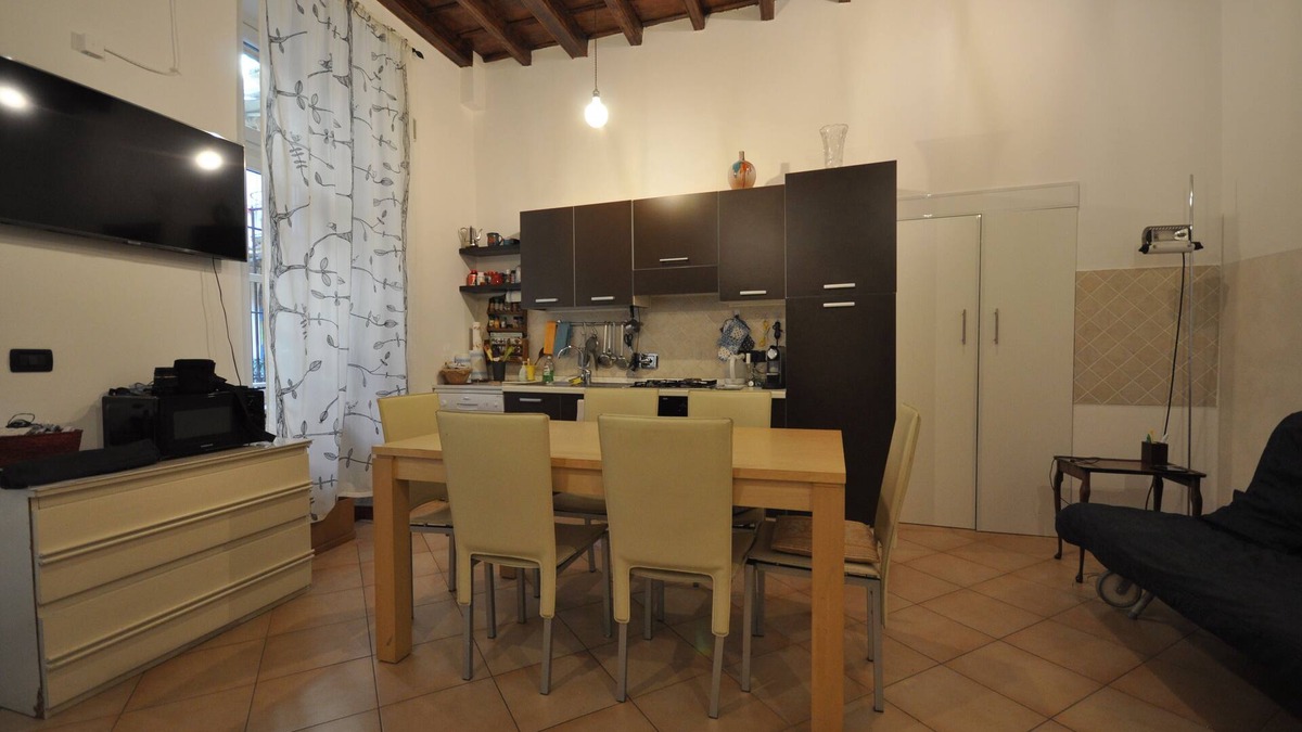 Roman Quarter Apartment | Great 1BR apartment in the heart of Turin's pedestrian historic center.