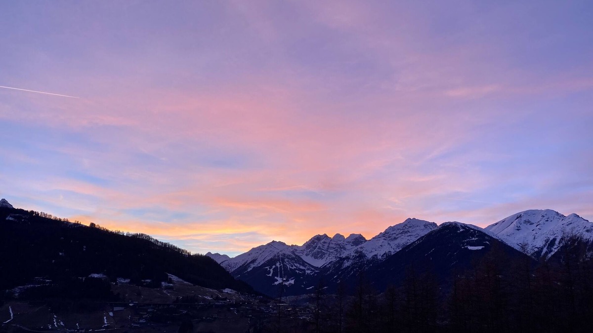 Ellboegen Apartment | Great 2-6 person apartment in the mountains close to ski resorts and Innsbruck!