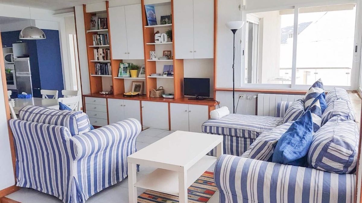 Platja d'Aro Apartment | Great apartment in front of the sea in Platja D'Aro. wifi and heating