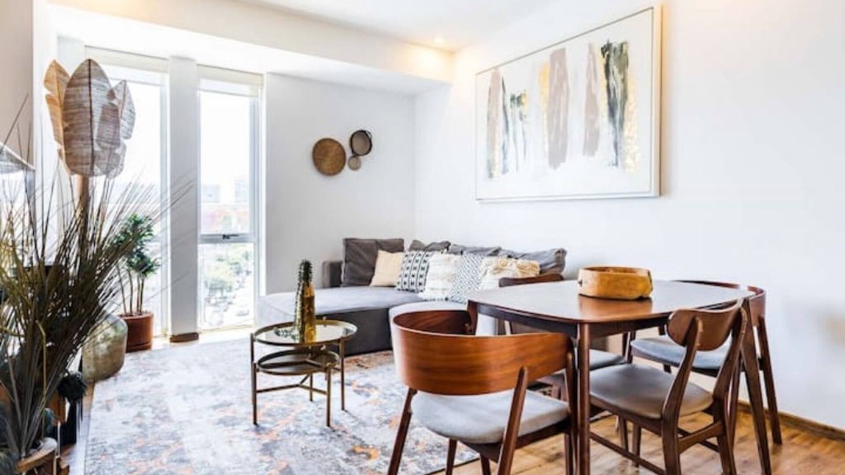 Santa Fe Apartment | Great apartment in Santa Fe. Gym, pool & garage