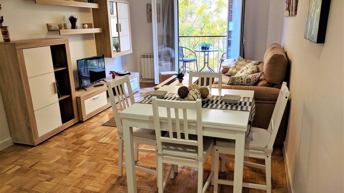 Palos de la Frontera Apartment | Great Apt near Atocha 3hab 2b