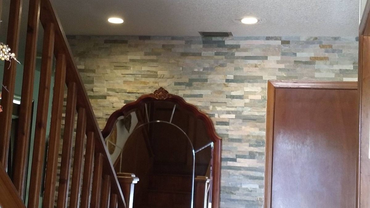 Brownsville House | Great Bedroom in a Fantastic Neighborhood!