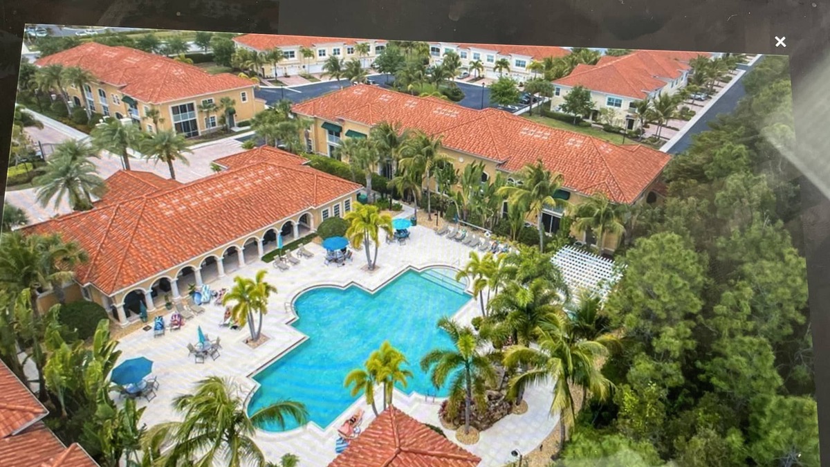 Bonita Springs Condo | Great Coconut point condo!