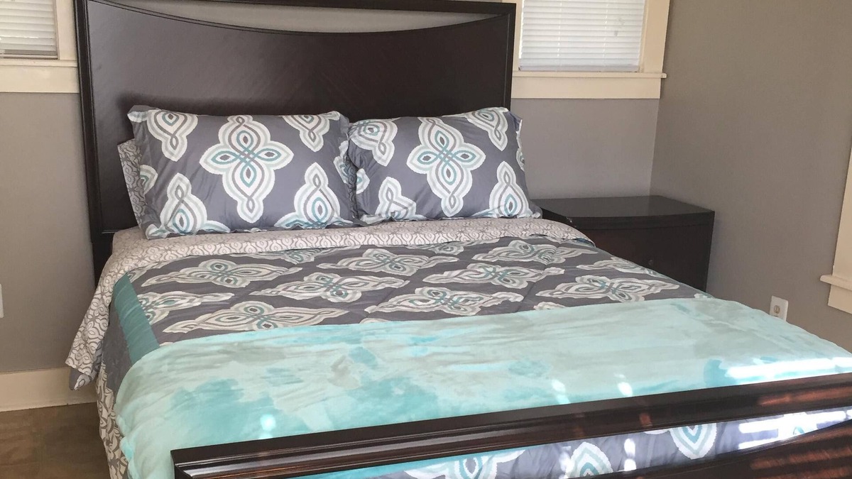 Capital View Cottage | Great Cottage centrally located in Little Rock. Close to I-630