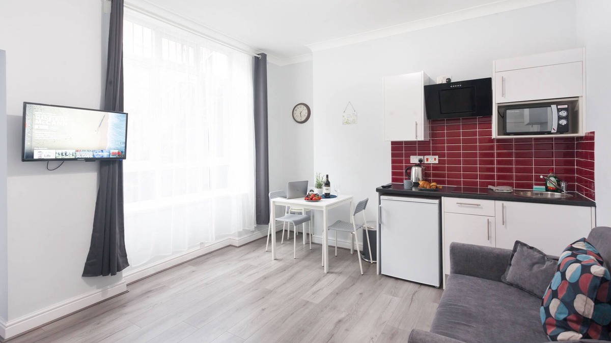 King's Cross Apartment | great entire flat - eurostar - kings cross 7