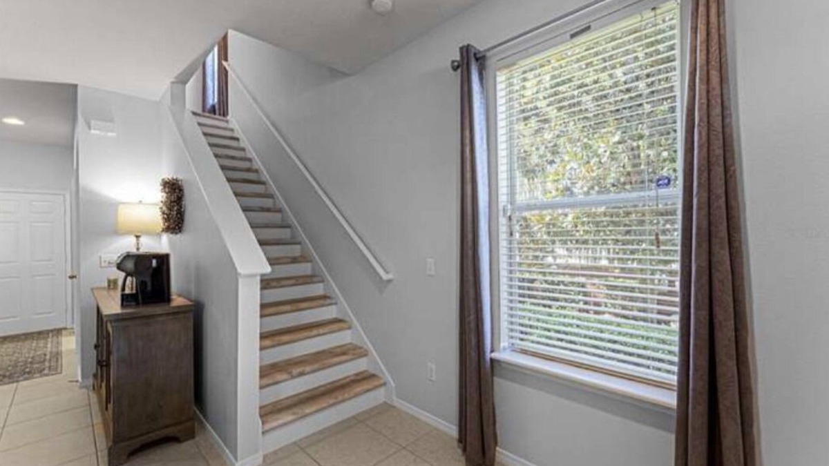 Casselberry House | Great family neighborhood. Close to theme parks! Pet friendly, sleeps 6.