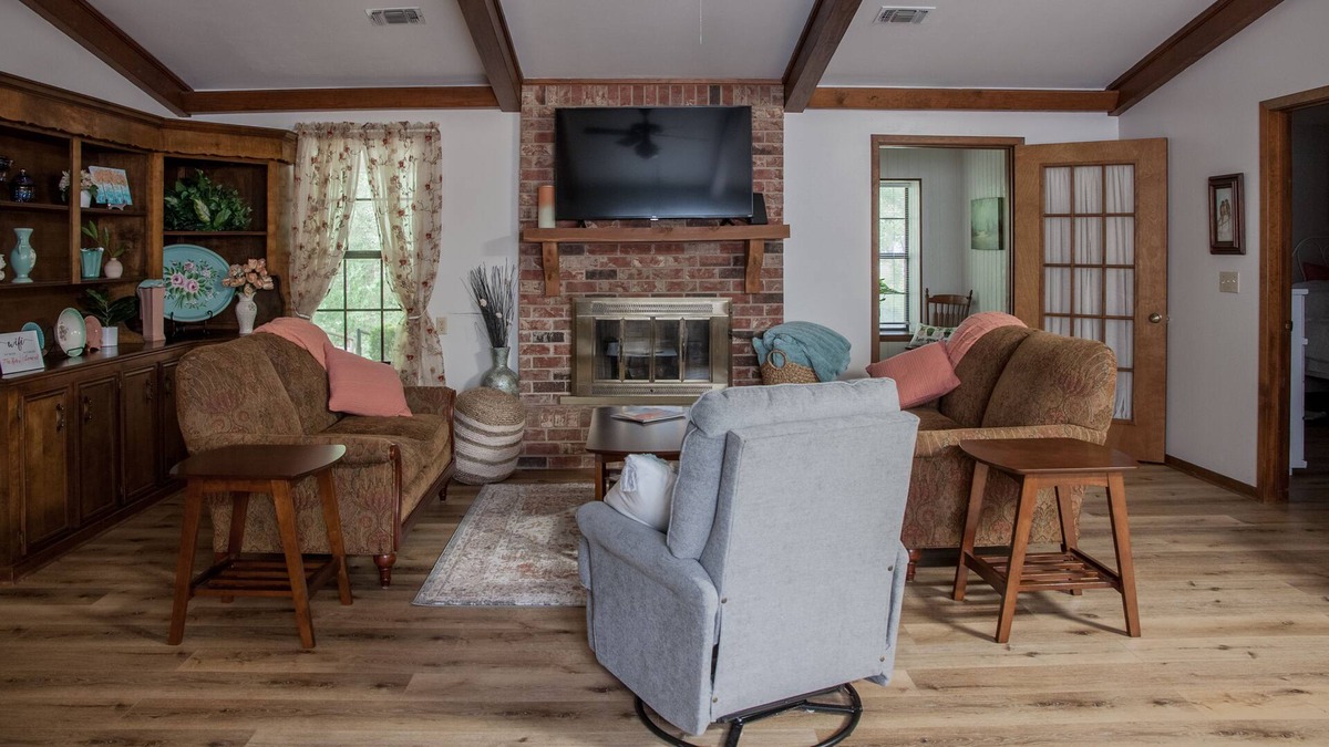 Hudson House | Great for corporate, healthcare staff. Message me for major saving opportunity!