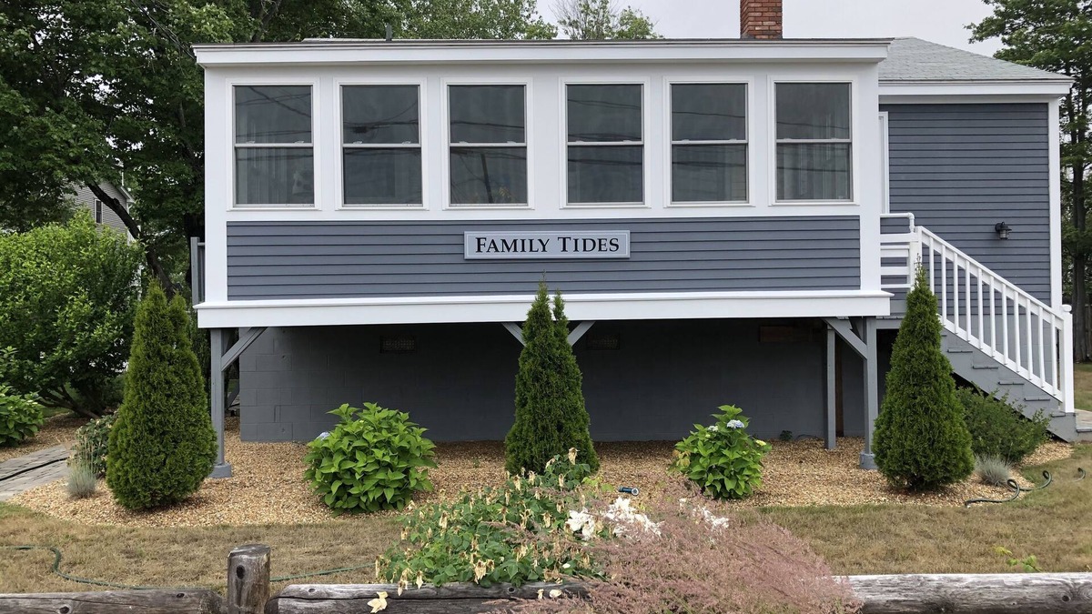 Hampton House | Great for families. Family Tides!