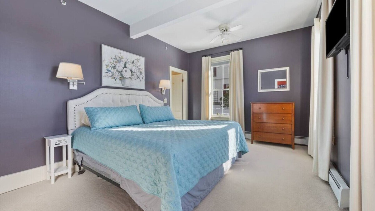 Southwest Harbor House | Great Harbor Inn Somes Sound Room 1