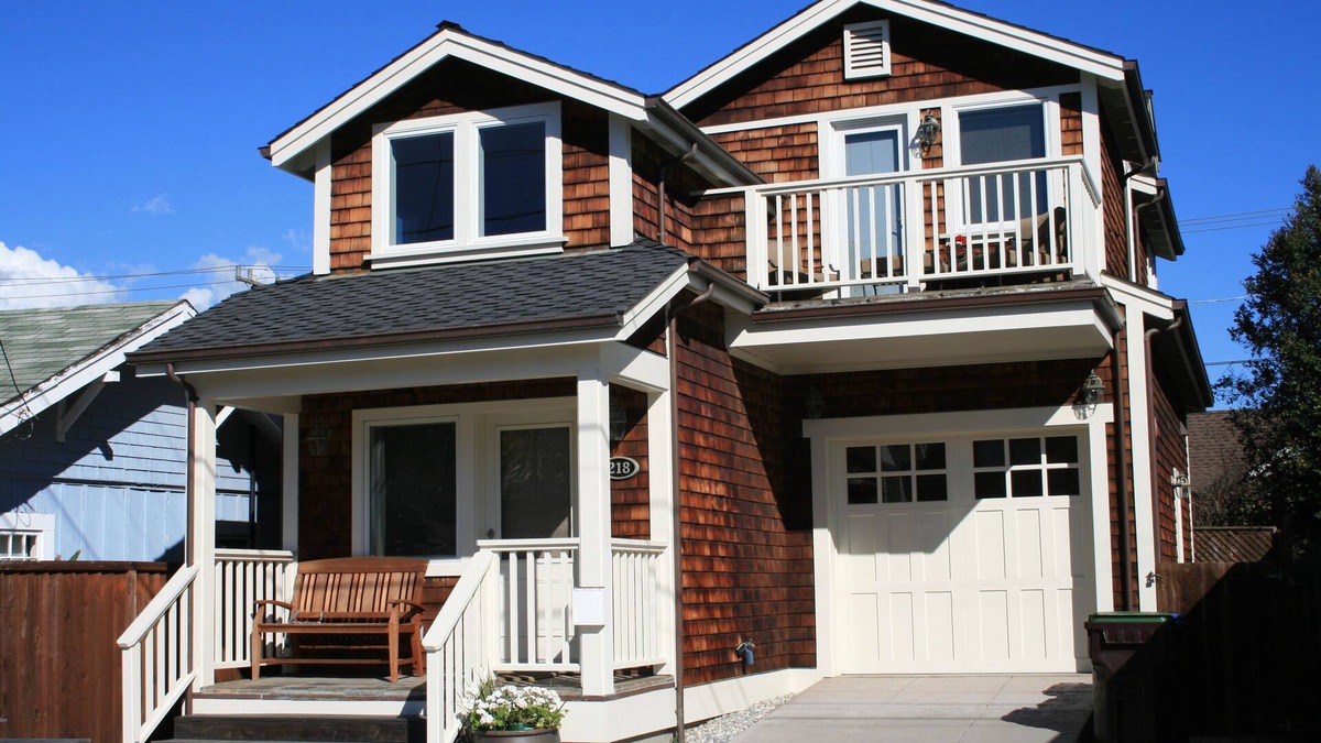 Seabright House | Great Home! Great Beach! Great Location!