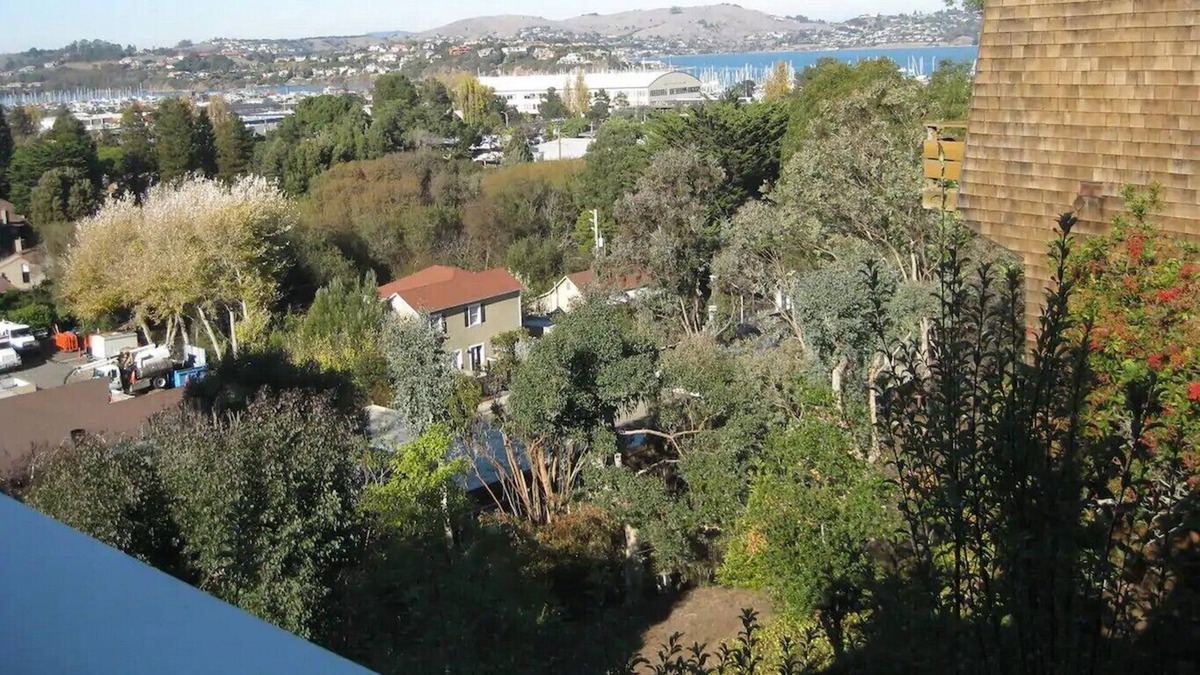 Marin City House | Great Home in Sausalito - Water Views! 3BR 2.5BA