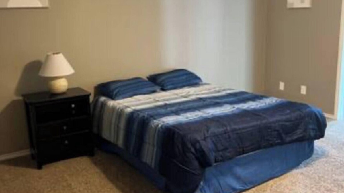 Harlingen House | Great home near the Heart of Harlingen Nearly 3000sqft
